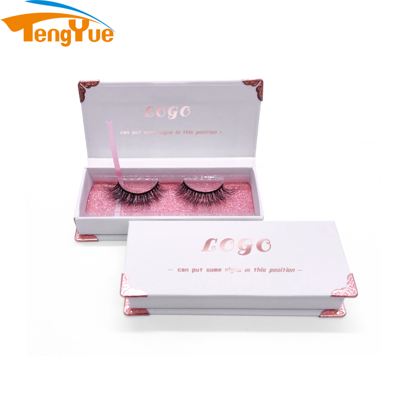 Custom Eyelash Packaging